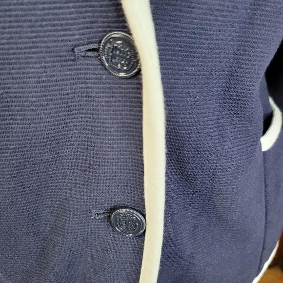 Womans Talbots Navy White Accents Crop 2 button Jacket Size Small Small spot - Picture 3 of 12